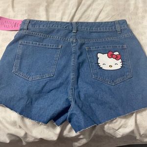 SHEIN size M hello kitty shorts brand new
